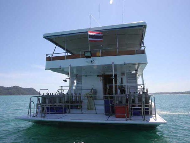 Scuba Diving Phuket - MV Pawara Liveaboard by All4Diving (13)