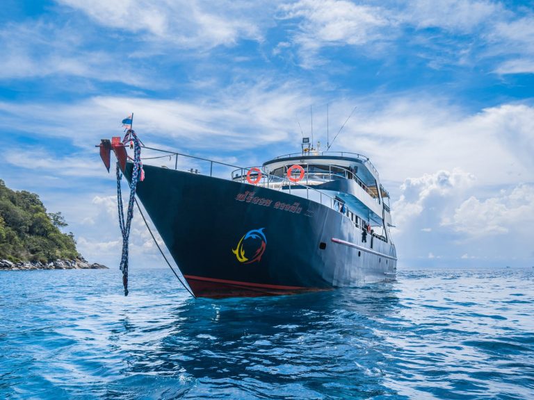 All4Diving - excursions plongée Phuket bateau Dolphin 16