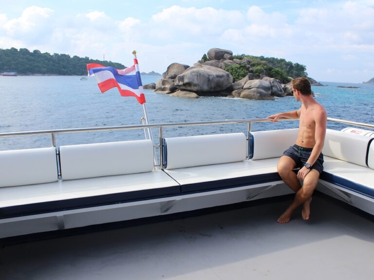 MV Bavaria Croisière Plongée Thaïlande - Sundeck